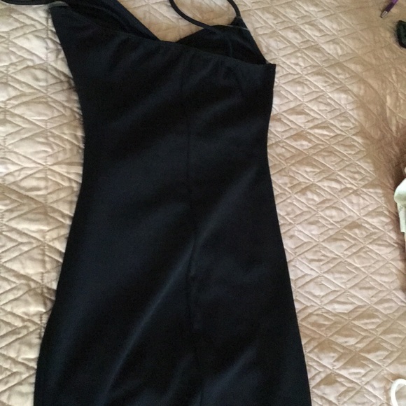 Black dress 💛 - Picture 6 of 6